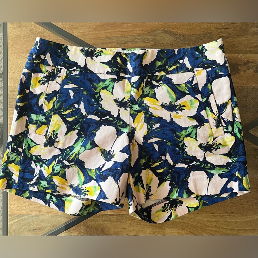 J Crew floral side-zip shorts. Size 2